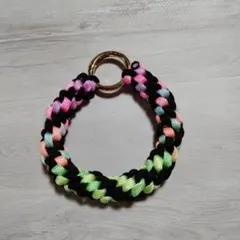 【やや訳あり】パラコード　グラデーションカラー スマホストラップ（ブラック）