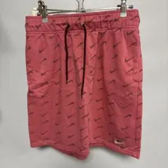 Nike ロゴパターン ピンクショートパンツ　Lサイズ