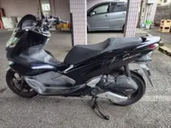 F*i様 ホンダ PCX（JF81）レストアベース　書付き部品取り 不動車のサムネイル