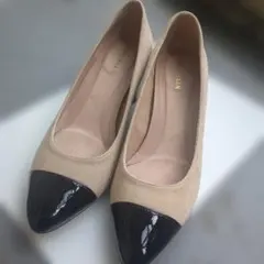 COLE HAAN ベージュ×ブラック バイカラー　スエードパンプス