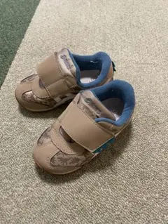 【6/6まで】アシックス　恐竜スニーカー　15cm