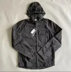 【新品未使用】C.P. COMPANYフィールドパーカー C.P. Company GOGGLE パーカー L CP Company の通販 by YK ｜ラクマ