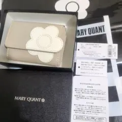 MARYQUANT︎✿ハート♡デイジー︎✿ベージュ×白♡牛革 財布☆新品 未使用