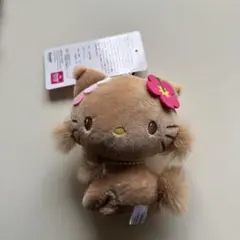 〈日焼けキティ〉　ストラップ　ハイビスカス花飾り付き