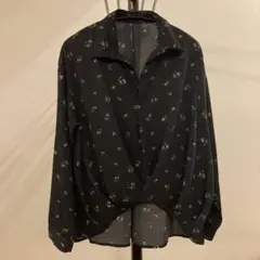 アースミュージックアンドエコロジー　ブラウス　花柄