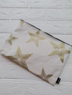 大人気✨️Francfranc 大きめポーチ-バッグ★☆ スター★　星柄のサムネイル