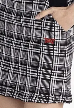 PXG正規品 黒と白チェック赤ラインスカート