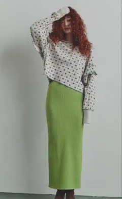 ROSE BUD mag.by c ローズプリントサーマルトップス