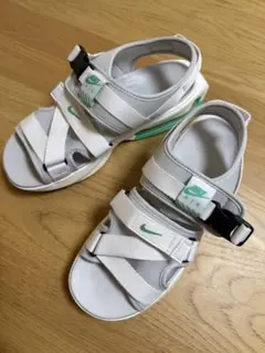 ナイキ エア マックス ソル AIR MAX SOL ホワイト 30