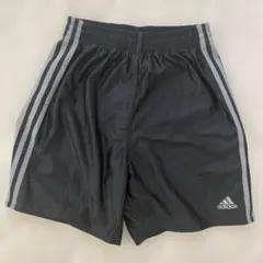 ハーフパンツ【adidas】メンズMのサムネイル