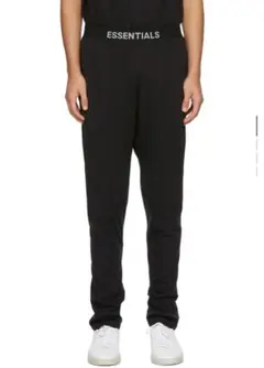ESSENTIALS パンツ　リラックス