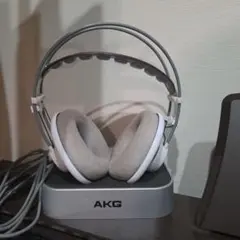 希少オーストリア製 AKG K701 イヤーパッド交換済 3.5mm変換付属