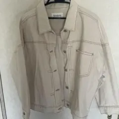 Newlyme クリーム色 デニムジャケット