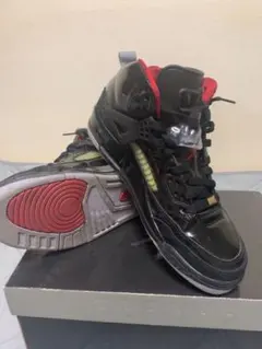 ジョーダン NIKE JORDAN SPIZIKE (スパイジーク)