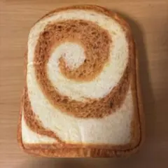 MARUDE PAN マーブル山型食パン　ポーチ