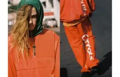 カーキ ナイロンジャケット