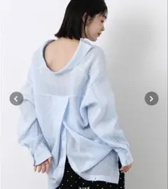 Gready Brilliant ラミー後スリットシャツ　サックスのサムネイル