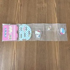 ちいかわ　サンリオ　レイヤーアクリルスタンド　ハローキティ　ハチワレ①