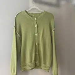 グリーンカーディガン