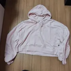 プーマパーカー