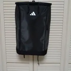 adidas バックパック リュック ブラック　美品のサムネイル