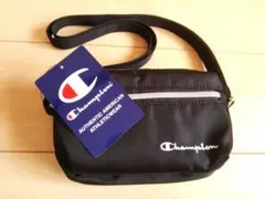 新品champion*ショルダーバッグ*未使用チャンピオン*送料無料メンズ*黒色のサムネイル