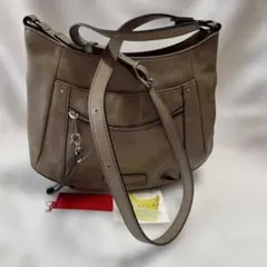 ブラウン ショルダーバッグ 外ポケット付き