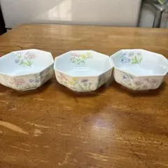 花柄八角形ボウル3個セット　庫山窯