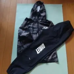 オークリーウインドブレーカー上下