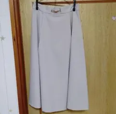 土日限定価格 新品★ロペピクニック タック付きフレアスカート ミモレ丈 グレー系