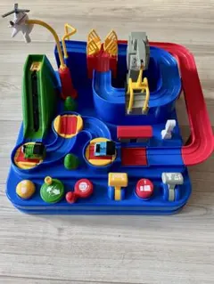 きかんしゃトーマス　レッツゴー大冒険！　知育玩具