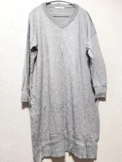 ショコラフィネローブ Ｆ グレー Vネック 長袖 ラメ入り ニットワンピ