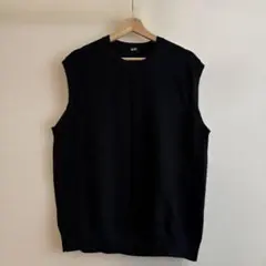 UNIQLO ブラック　ウォッシャブルプルオーバーサイズニットベスト　Lサイズ