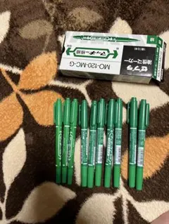 Item thumbnail for item 062f30b7-946f-468f-b990-2a009d82743f