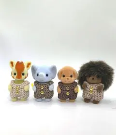 ○ シルバニア 赤ちゃんサイズ お洋服４着セット ハンドメイド ○