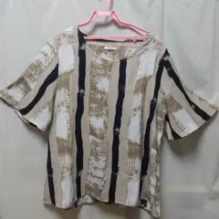 Hinemos Aラインカットソー　フリーサイズ