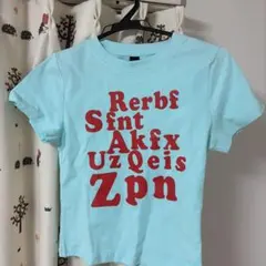 フロントロゴ プリント Tシャツ ライトブルー
