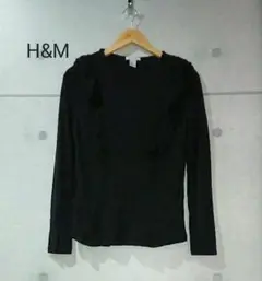 H&Mクルーネックフリルカットソー