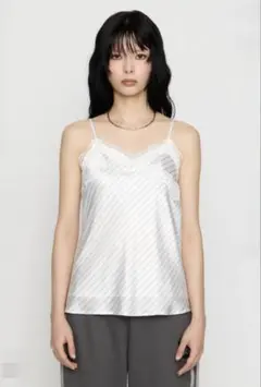 LAGUA GEM STRIPE SATIN キャミソール ホワイトのサムネイル