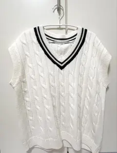 ホワイト ニット Vネック ベスト スクールベスト