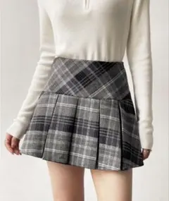 チェック柄プリーツミニスカート　グレー