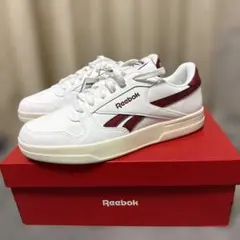 新品☆Reebok スニーカー ホワイト×ボルドー 24.5㎝