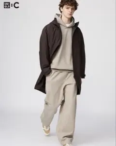 UNIQLOスウェットオーバーサイズプルパーカ、スウェットワイドパンツ丈長め