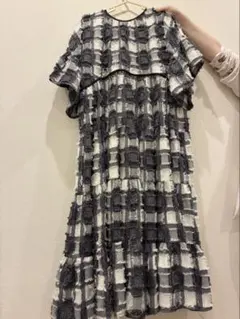 Merry Jenny スクエアティアードワンピース