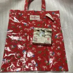 未使用Cath Kidston キャスキッドソン　トートバッグとハンドクリームのサムネイル