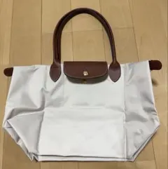 ホワイトナイロントートバッグロンシャン LONGCHAMP Mサイズ
