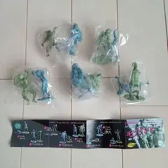 モブゾンビ　ガチャ　フィギュア