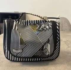DIESEL ストライプ柄 ポーチ　白黒