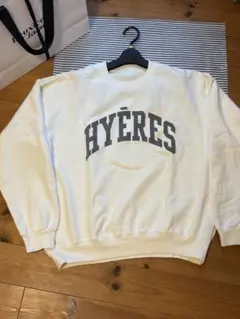 2回着用。 通勤でトータル１時間の着用。 HYÈRES スウェットのサムネイル