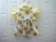 胴38　ハンドメイド 　ひまわり柄ギャザーワンピース　フリル袖　#犬服